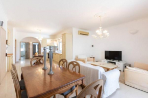 Spacious 3 Bedroom, 2 bathroom, Apt in Sliema